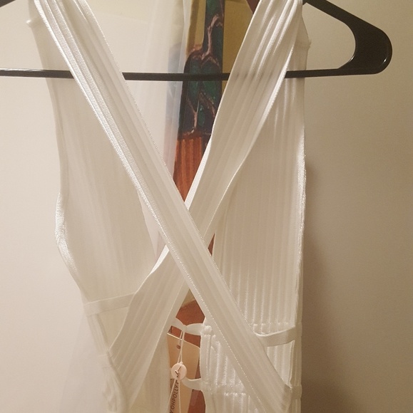 Rollin' in the deep bandage jumpsuit - Picture 2 of 3